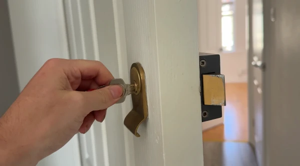 Pine Belt Locksmith technician servicing a lock in Purvis, Mississippi